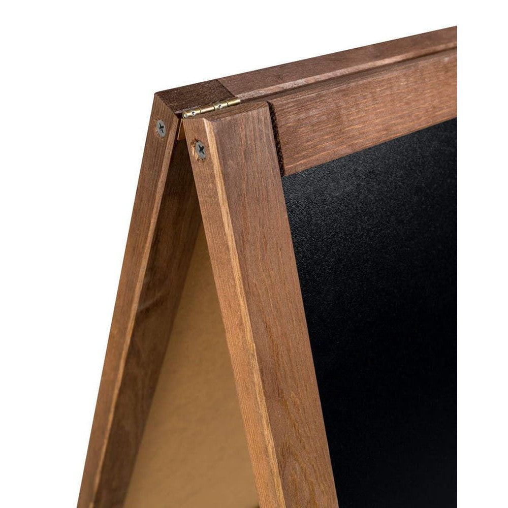 Dunkelbrauner Holz Kundenstopper mit Kreidetafel