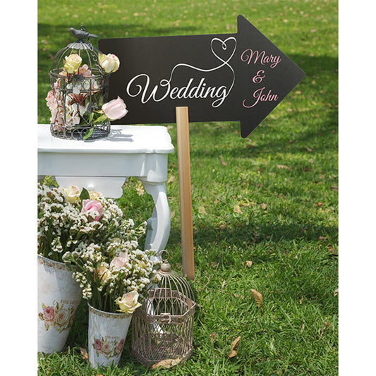 Garten Kreidetafel zum Einstecken Pfeilform beschriftet mit Wedding