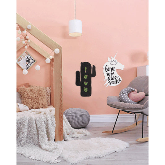 Kaktus Kreidetafel ohne Rahmen aufgehängt im Kinderzimmer, Kreidetafel ohne Rahmen in Kaktusform für Zuhause für Erinnerungen und Notizen