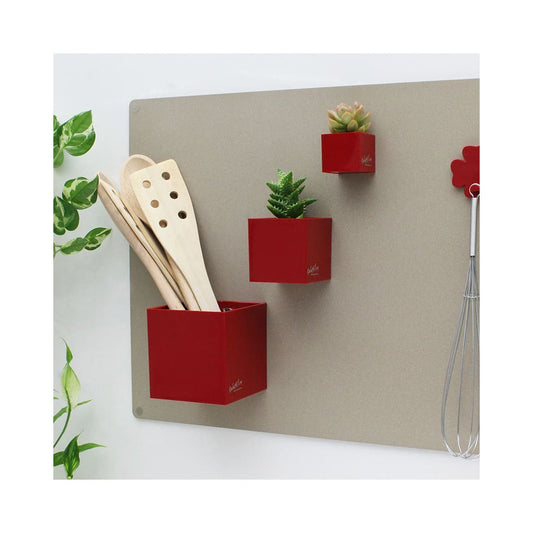 Magnetische Würfelbehälter rot Kalamitica