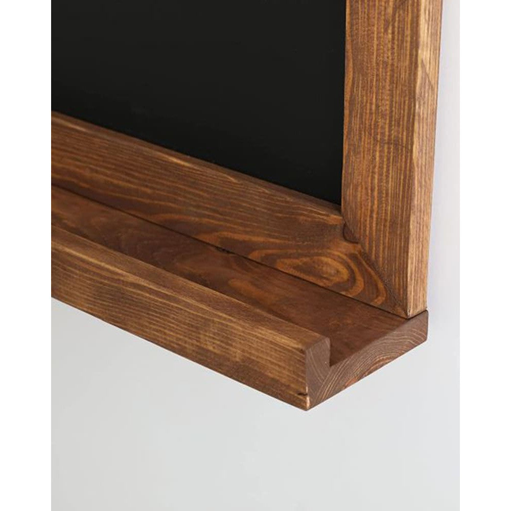 Wandkreidetafel mit Ablage