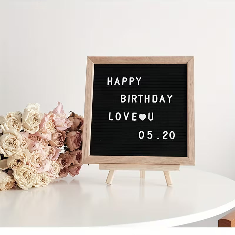 Filz Letterboard Schwarz mit Holzstaffelei & 340 Buchstaben