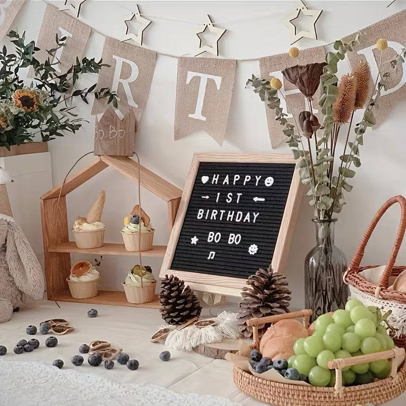 Filz Letterboard Schwarz mit Holzstaffelei & 340 Buchstaben